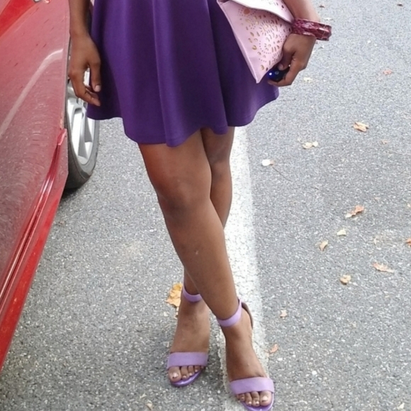 Lavender Low Kitten Heel Sandals - Picture 4 of 6